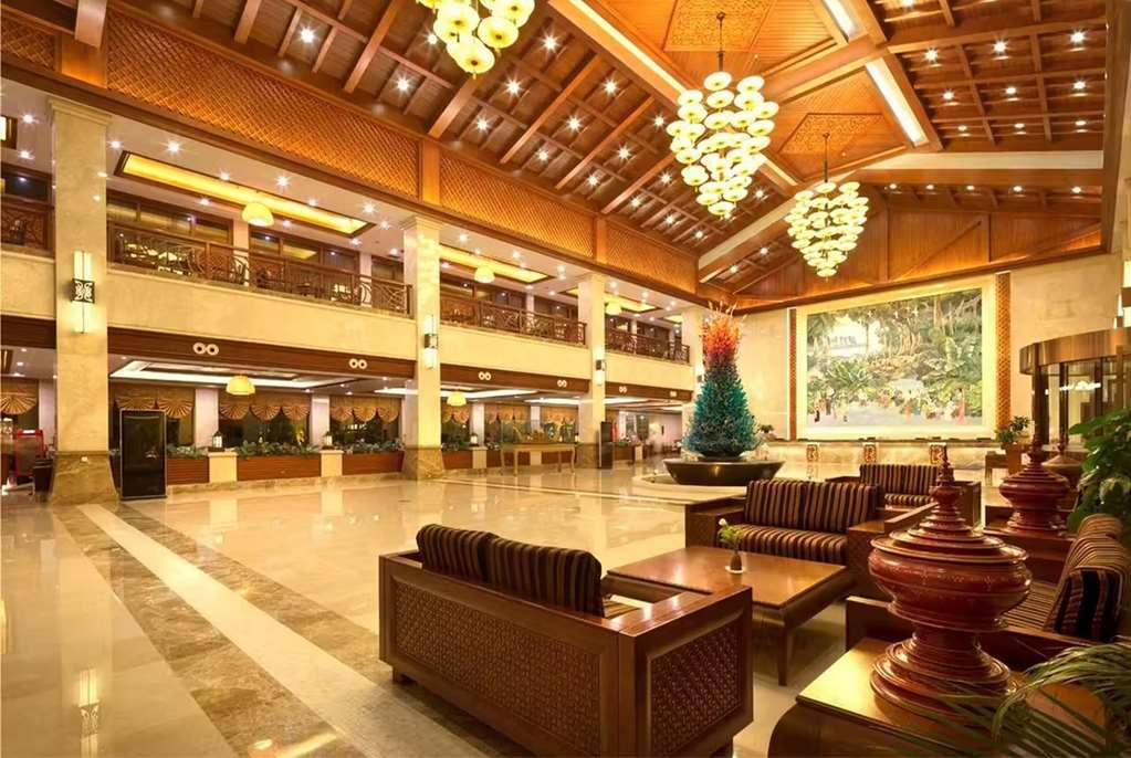 Ramada Plaza Xishuangbanna Hotel Interieur foto