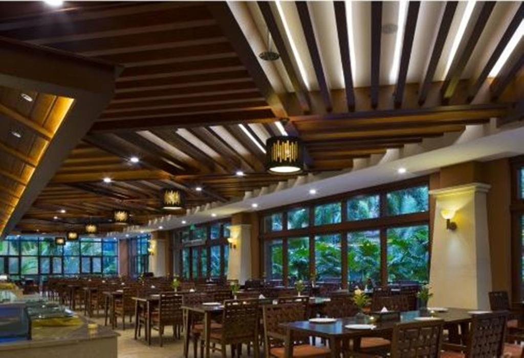 Ramada Plaza Xishuangbanna Hotel Buitenkant foto