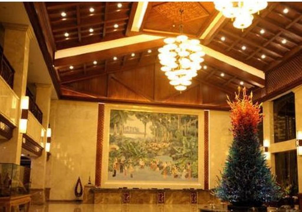 Ramada Plaza Xishuangbanna Hotel Buitenkant foto