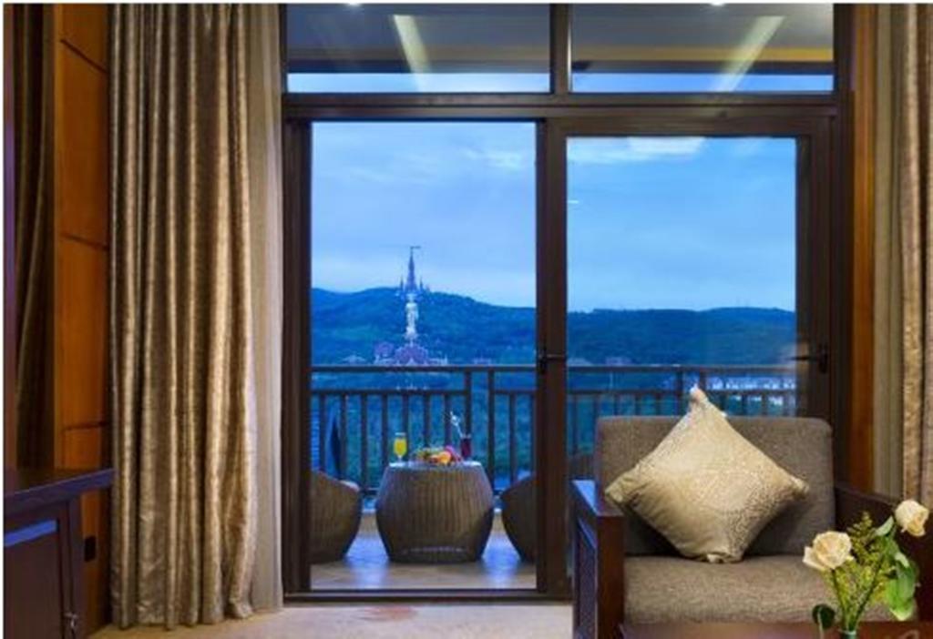 Ramada Plaza Xishuangbanna Hotel Buitenkant foto