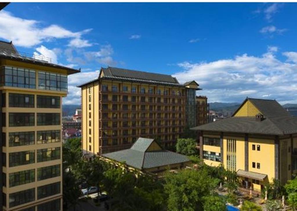 Ramada Plaza Xishuangbanna Hotel Buitenkant foto