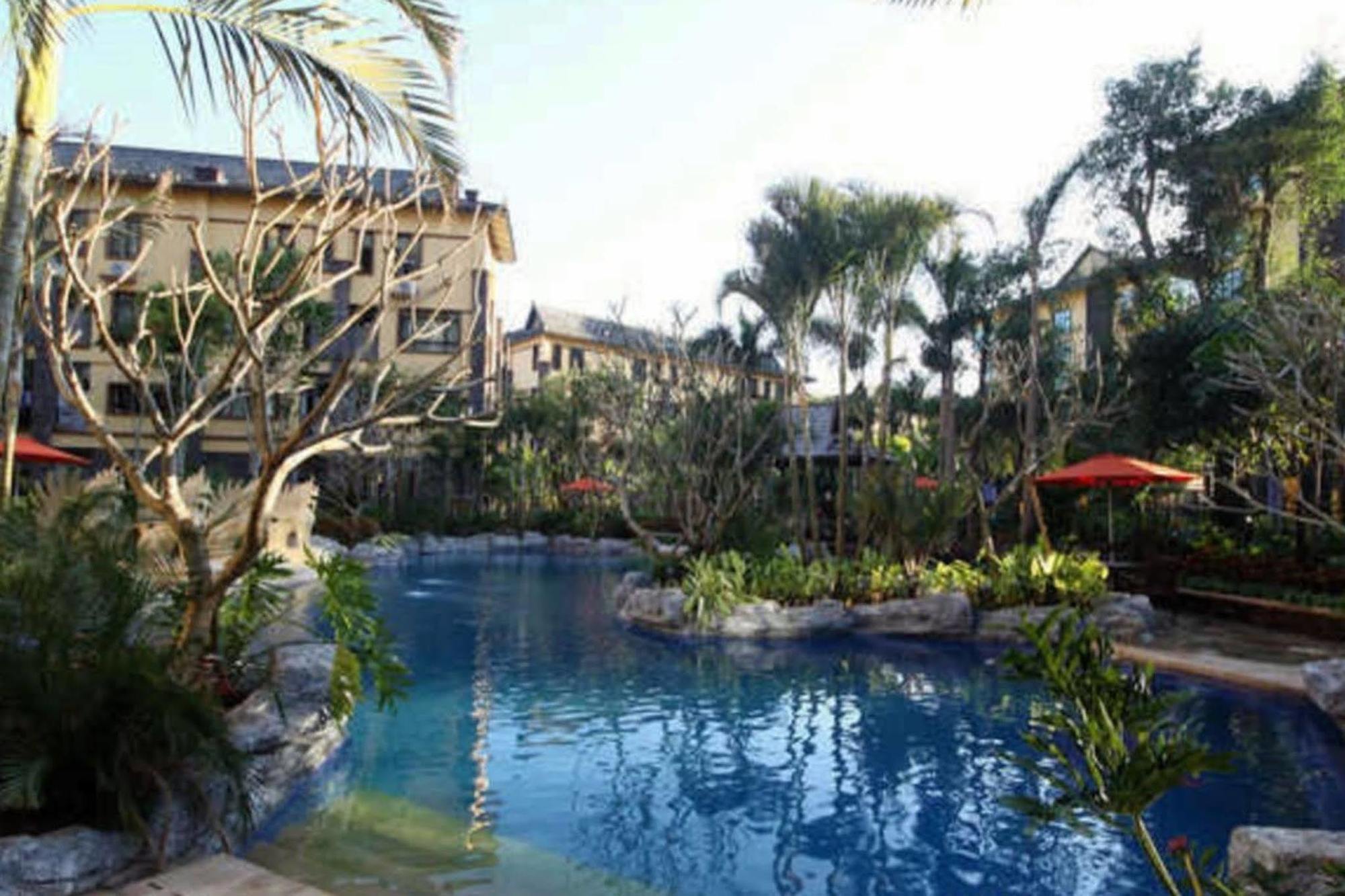 Ramada Plaza Xishuangbanna Hotel Buitenkant foto